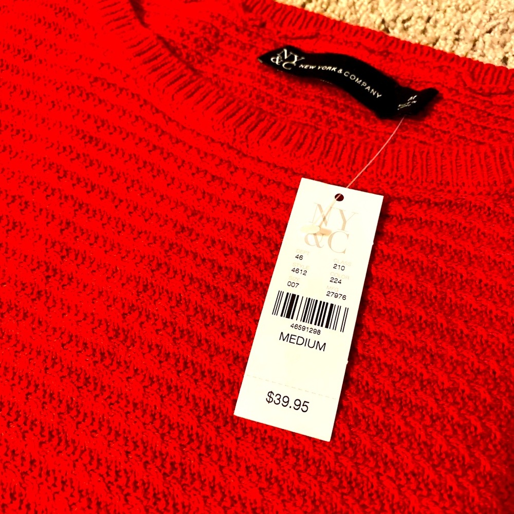 NWT NY&Co Red Waffle Sweater Size Medium - Picture 3 of 5